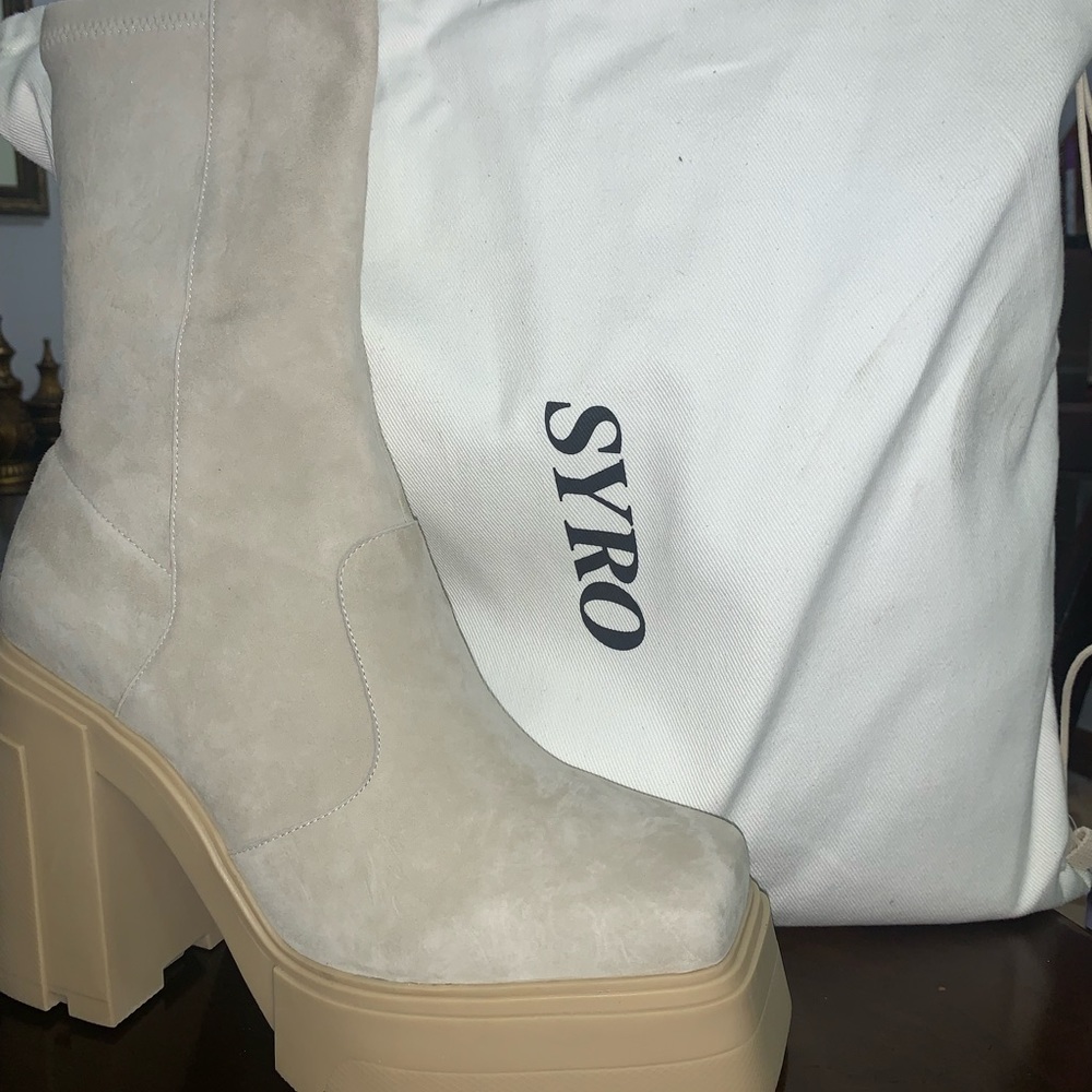 SYRO TR DESERT BOOTS